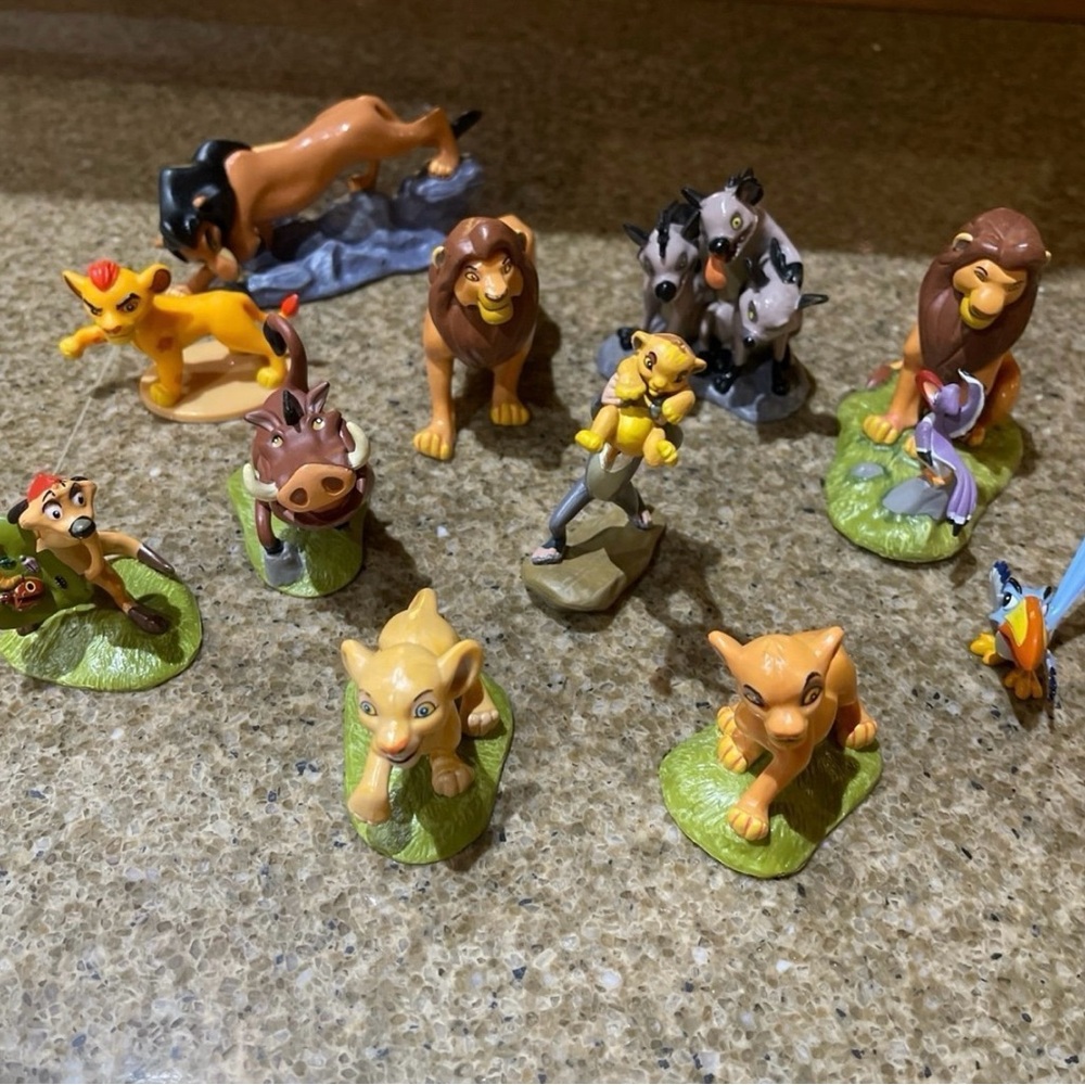Lion King Figurine Set